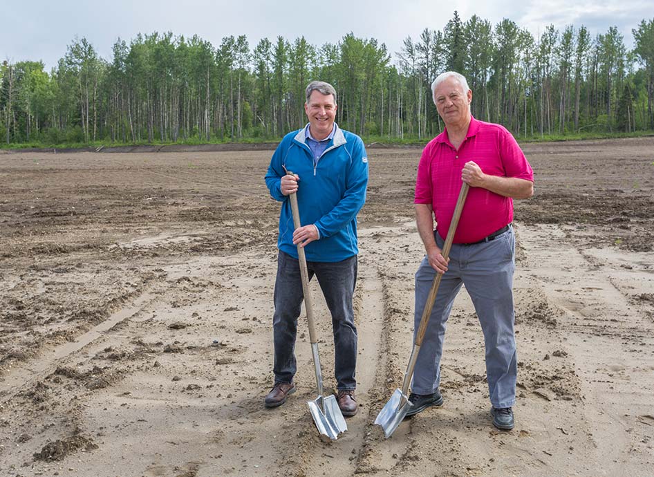 Chevron Canada President, Frank Cassulo and Fox Creek Mayor, Jim Hailes at office ground breaking