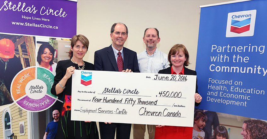 Chevron Canada’s Mark MacLeod (second from left) joins with Stella’s Circle representatives Kate O’Brien, Rob McLennan and Lisa Browne to announce Chevron’s donation of $450,000 in support of the launch of Clean Start, a commercial cleaning business and new social enterprise initiated by Stella’s Circle.